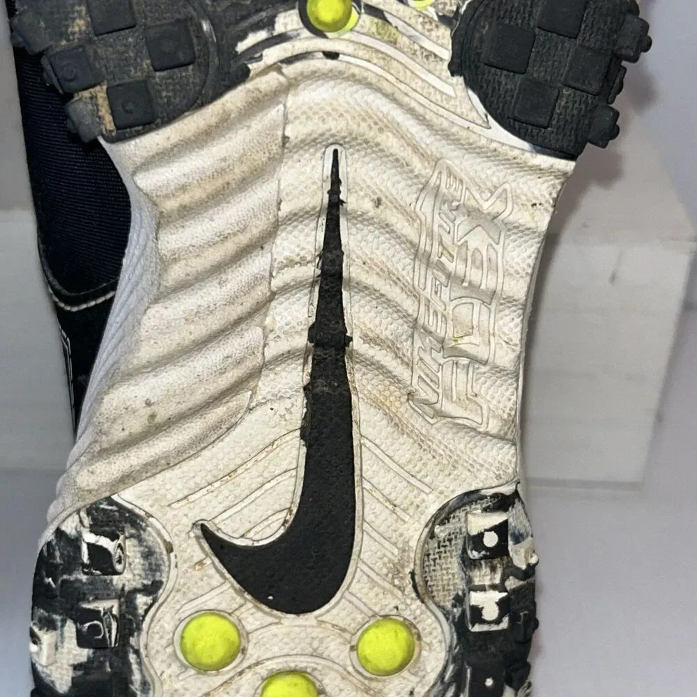 Nike Future Field Black White Baseball Shoes DJ6949-002 Youth Size 5.5Y